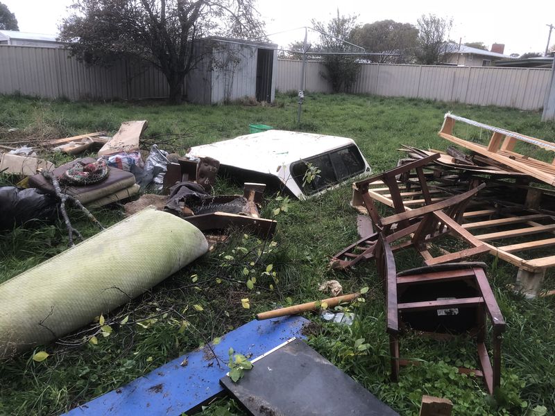 Rubbish M & B Cleaning & Removals Ballarat and Central Western Victoria